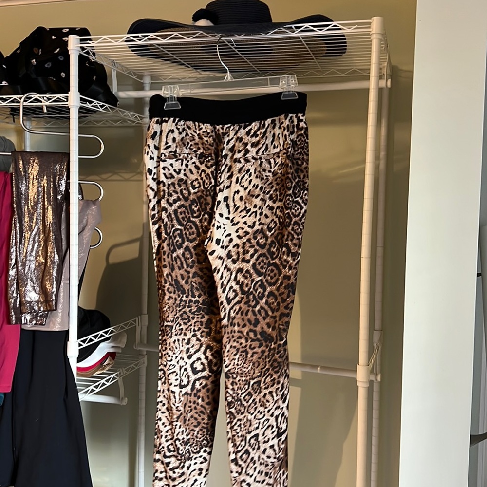 Zara leopard joggers